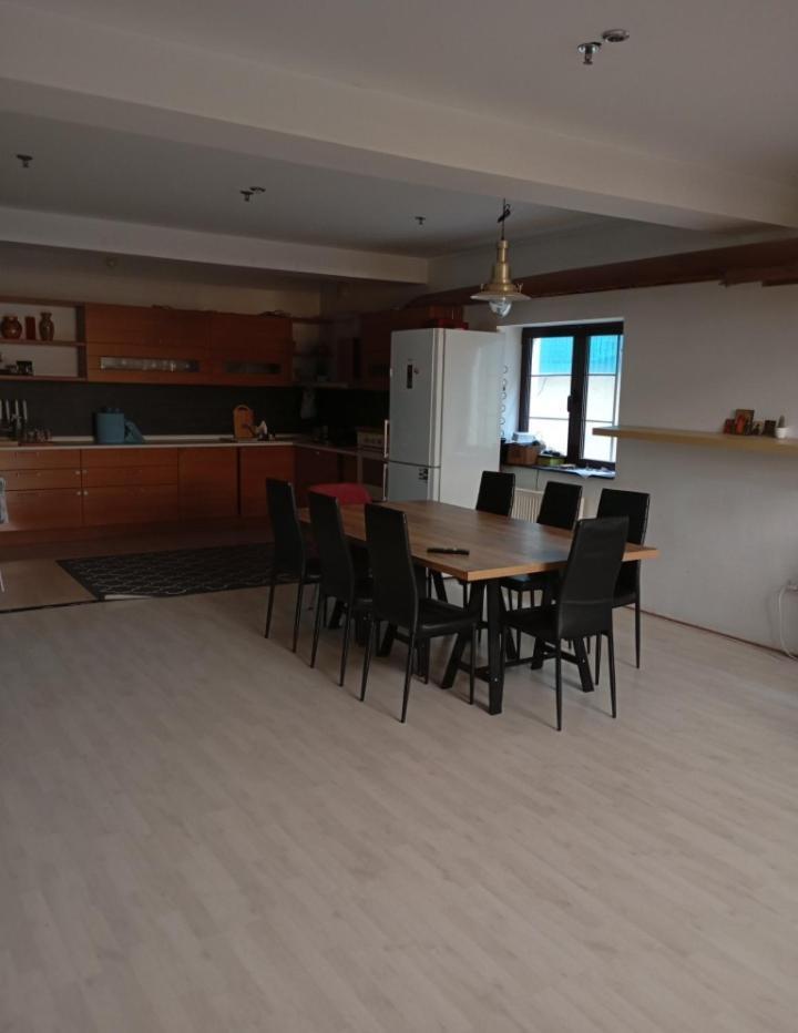 New Spacious Villa! 布加勒斯特 外观 照片